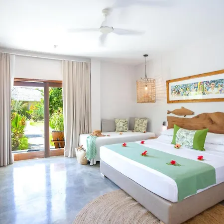 Les Lauriers Eco Hotel Anse Volbert Village  Exterior photo