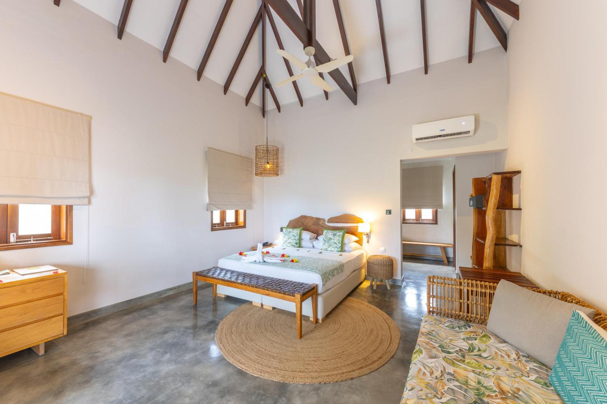 Les Lauriers Eco Hotel 3*