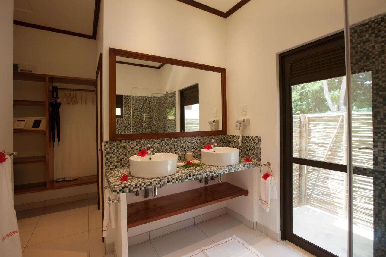 Les Lauriers Eco Hotel 3*