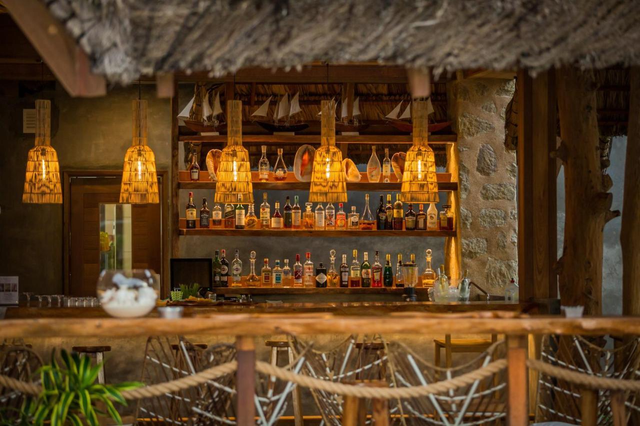 Les Lauriers Eco Hotel Anse Volbert Village